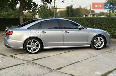 Седан Audi A6 2015 в Стрию