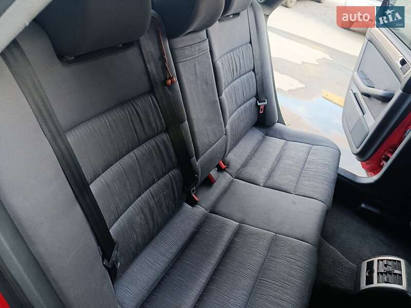 Седан Audi A6 1998 в Виннице