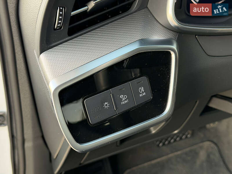 Седан Audi A6 2019 в Кривому Розі