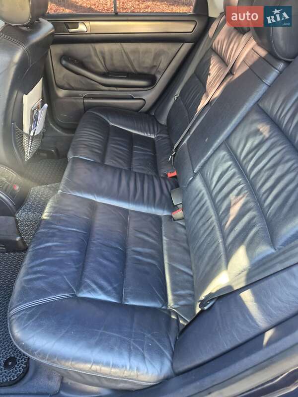 Универсал Audi A6 2003 в Луцке