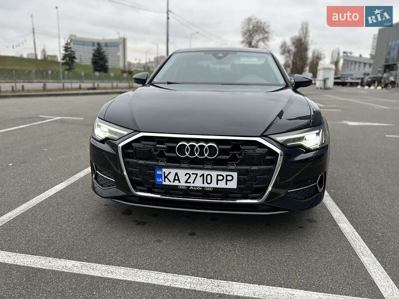 Седан Audi A6 2020 в Киеве