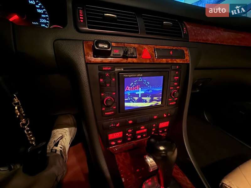 Седан Audi A6 2001 в Подільську