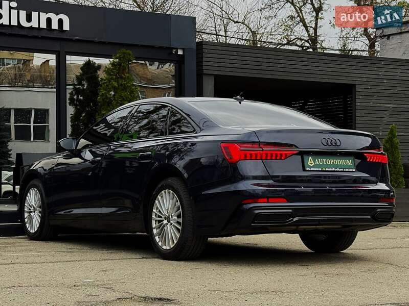 Седан Audi A6 2020 в Киеве
