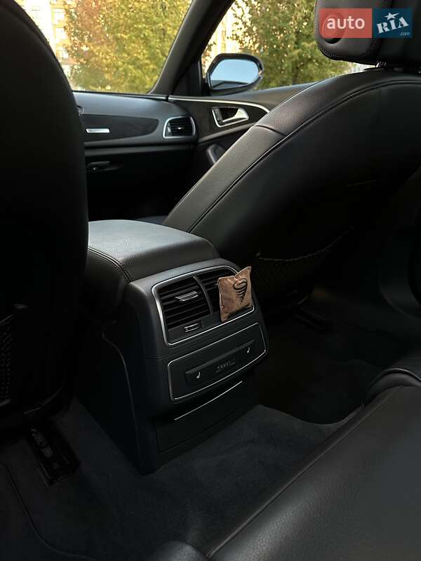 Седан Audi A6 2016 в Киеве