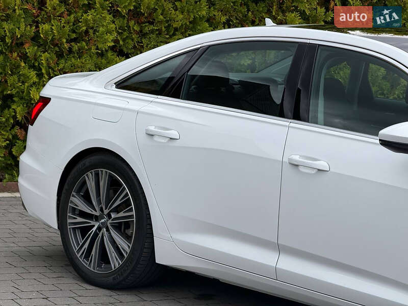 Седан Audi A6 2019 в Стрые