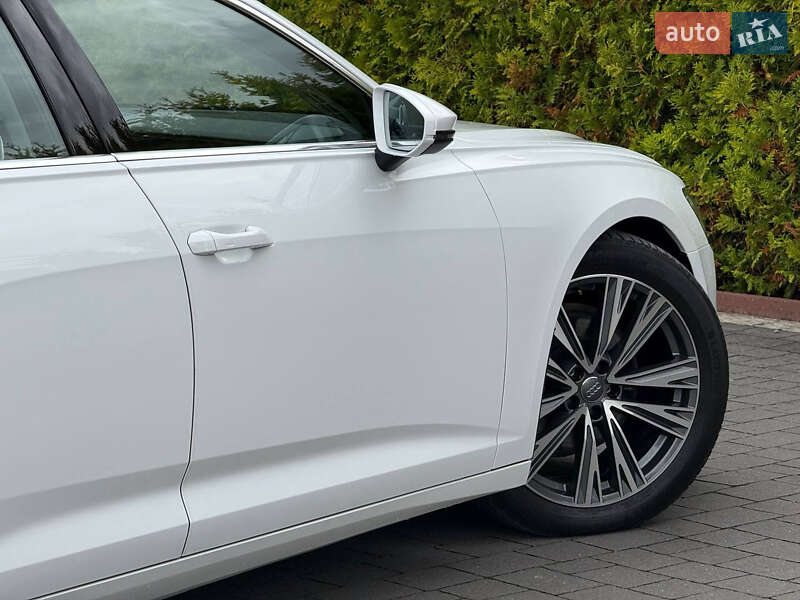 Седан Audi A6 2019 в Стрые
