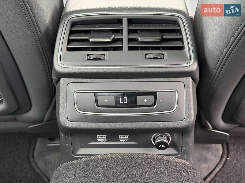 Седан Audi A6 2019 в Стрые