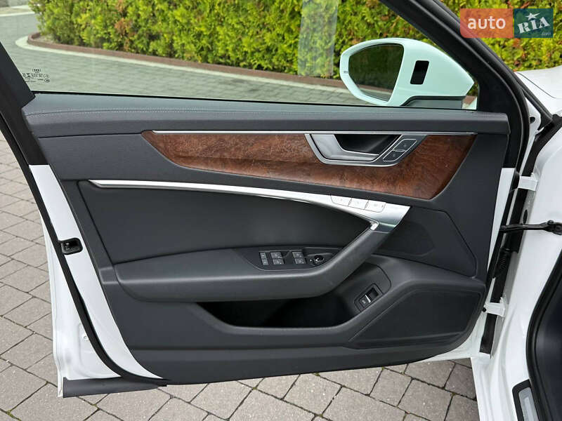 Седан Audi A6 2019 в Стрые