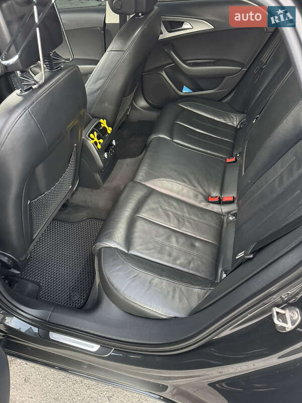 Седан Audi A6 2011 в Звягелі