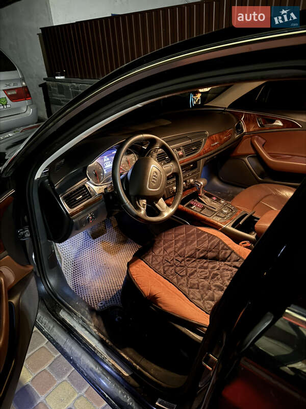 Седан Audi A6 2013 в Коростышеве