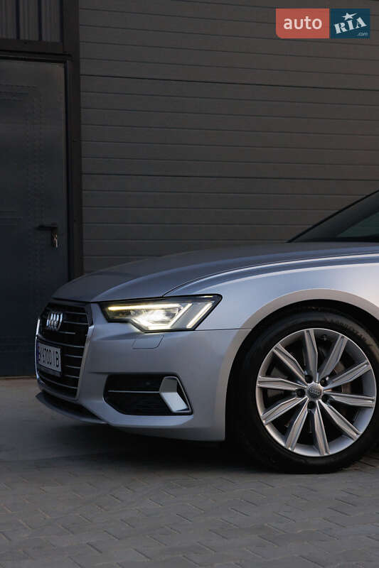 Седан Audi A6 2019 в Дубно