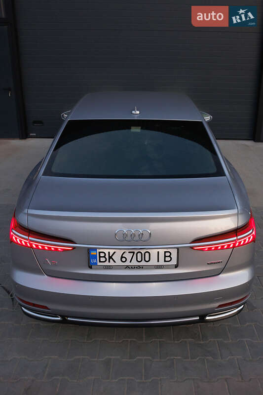 Седан Audi A6 2019 в Дубно