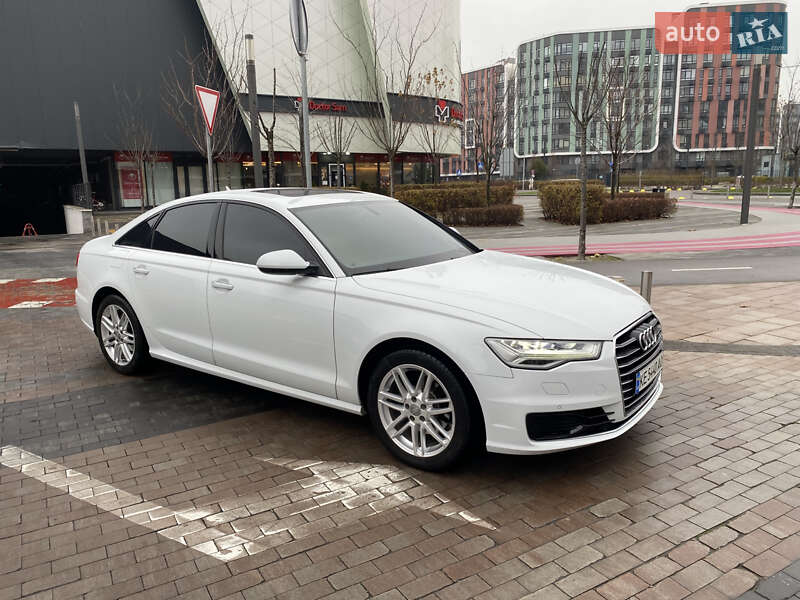 Седан Audi A6 2015 в Києві