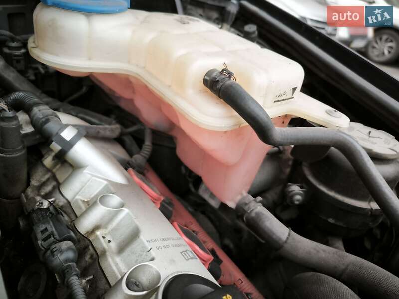 Седан Audi A6 2004 в Харькове