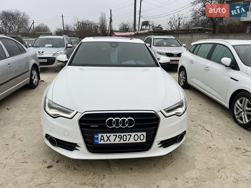 Седан Audi A6 2014 в Краснограде