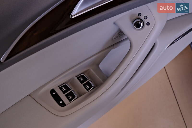 Седан Audi A6 2013 в Одессе