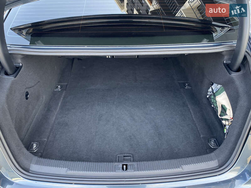 Седан Audi A6 2015 в Виннице