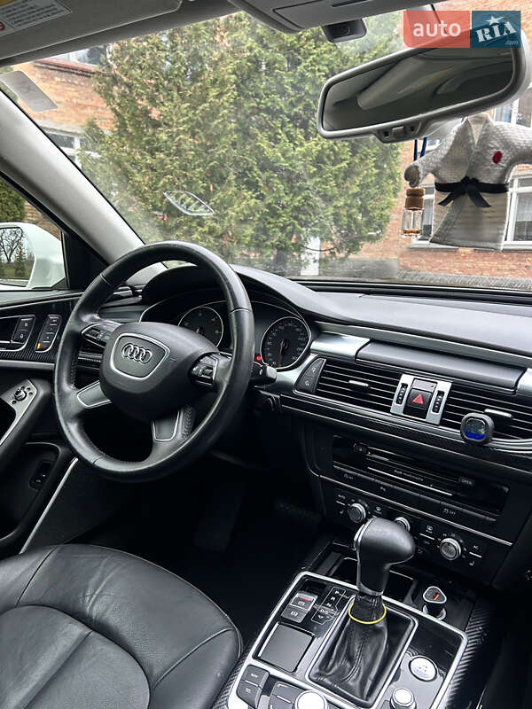 Седан Audi A6 2013 в Корсуне-Шевченковском