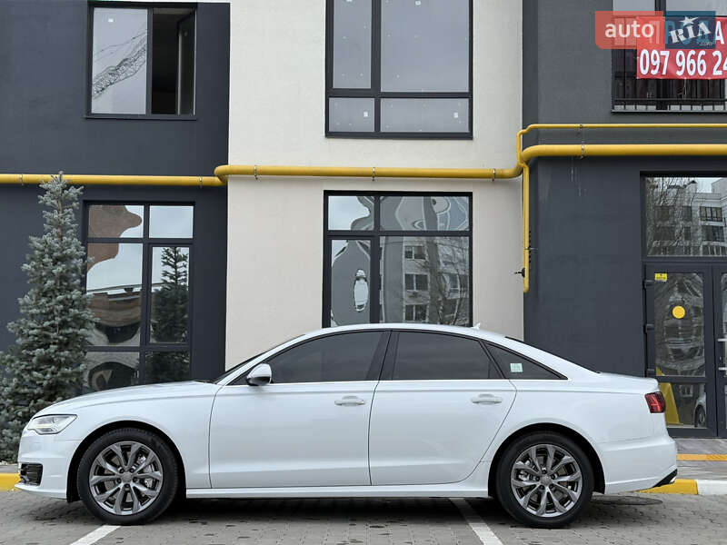 Седан Audi A6 2016 в Киеве