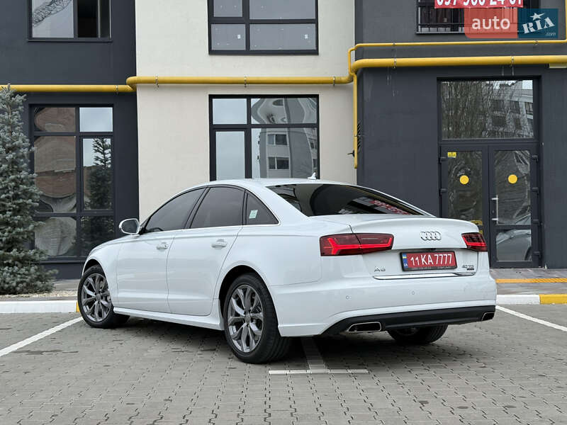 Седан Audi A6 2016 в Киеве