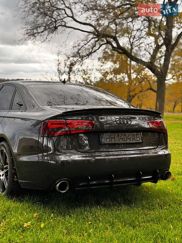 Седан Audi A6 2012 в Ровно