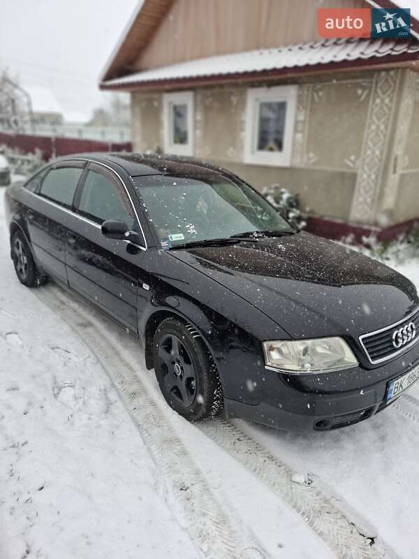 Седан Audi A6 1999 в Радивиліві