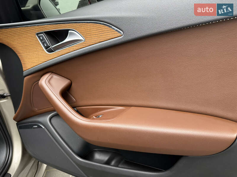 Седан Audi A6 2015 в Умані