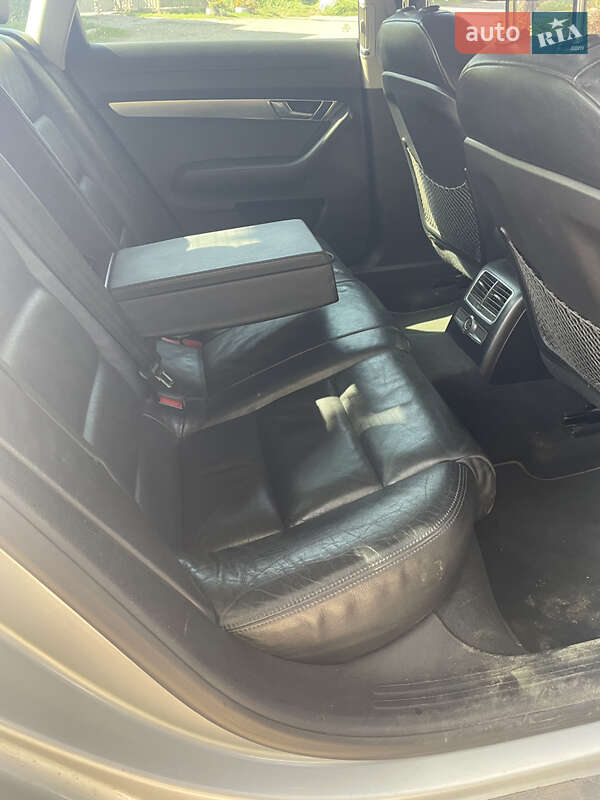 Седан Audi A6 2004 в Умані