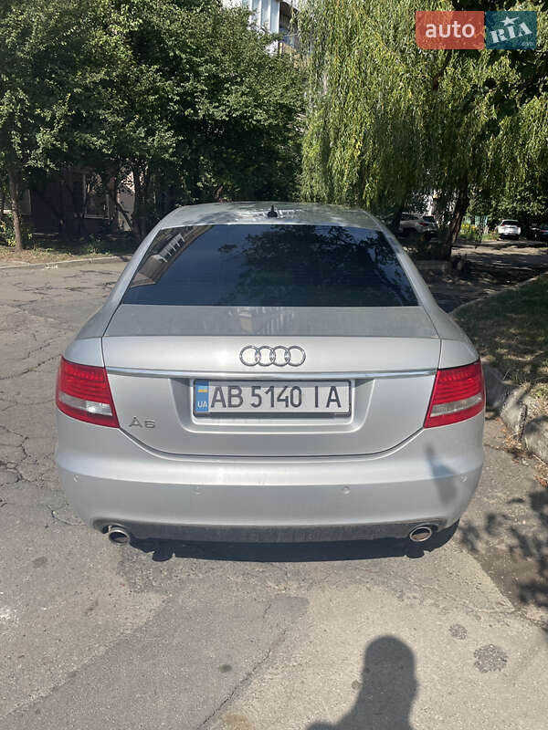 Седан Audi A6 2004 в Умані