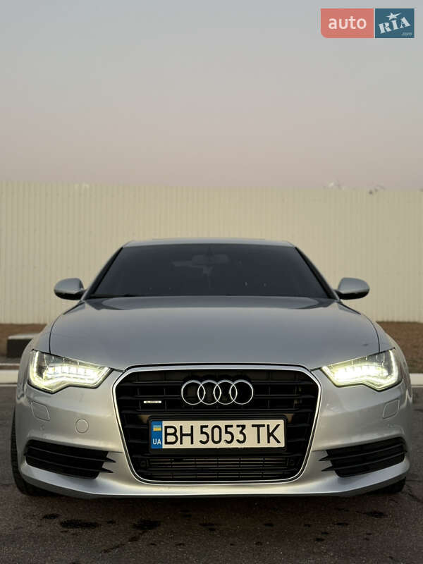 Седан Audi A6 2013 в Николаеве