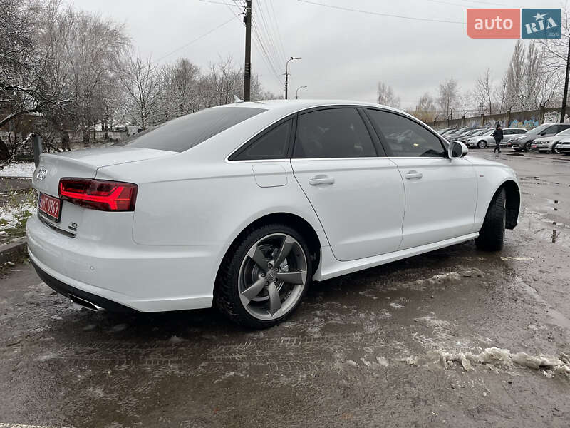 Седан Audi A6 2016 в Рівному