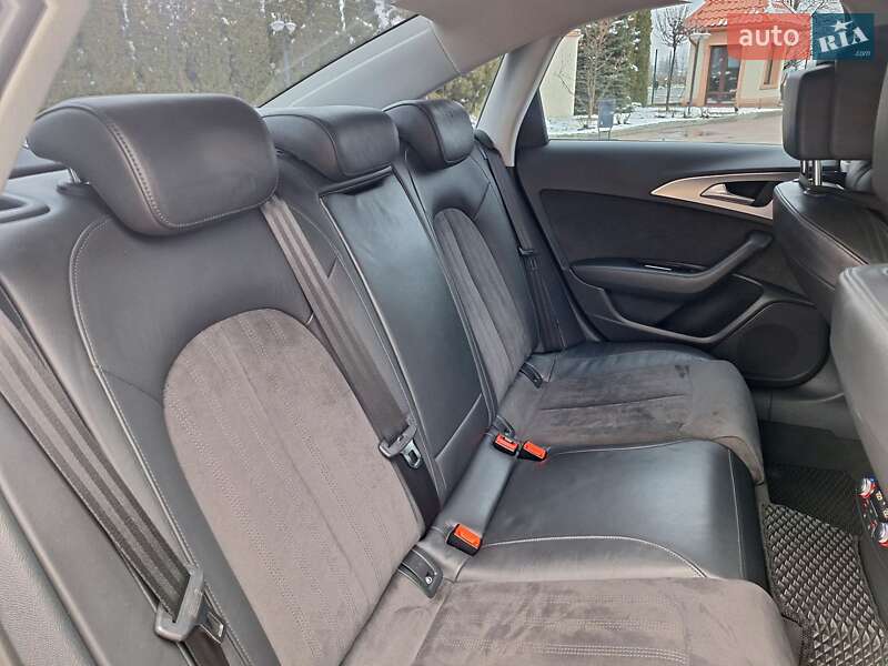 Седан Audi A6 2015 в Ивано-Франковске