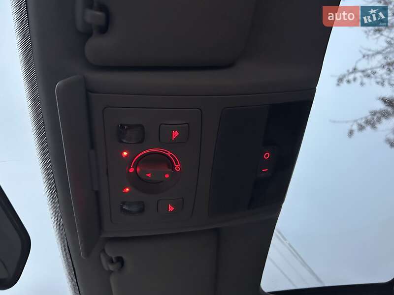 Універсал Audi A6 2002 в Луцьку