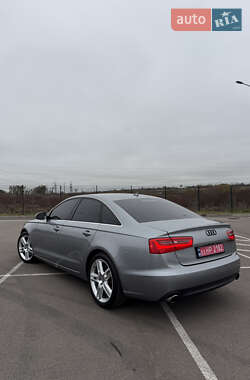 Седан Audi A6 2014 в Ровно