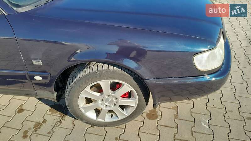 Універсал Audi A6 1995 в Кременці