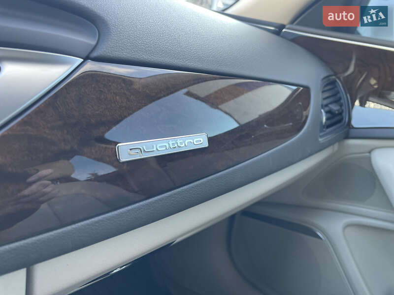 Седан Audi A6 2016 в Стрию
