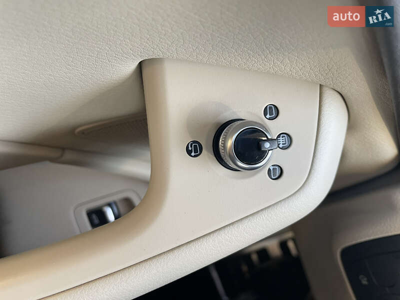 Седан Audi A6 2016 в Стрию