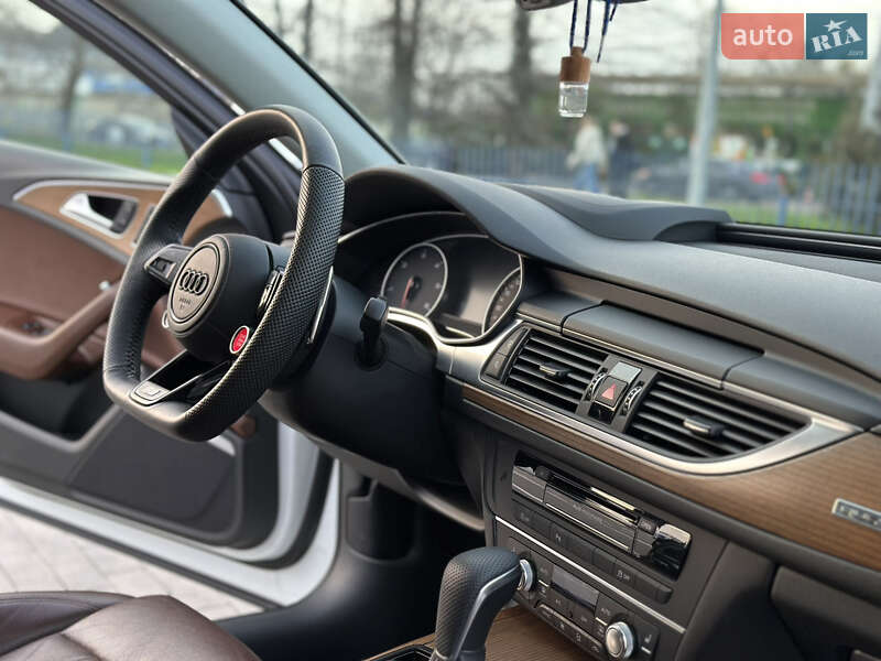 Седан Audi A6 2015 в Одессе