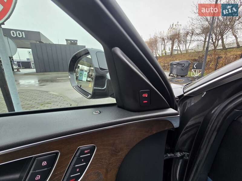Седан Audi A6 2012 в Киеве