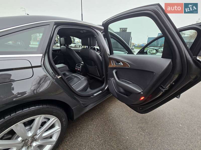 Седан Audi A6 2012 в Киеве