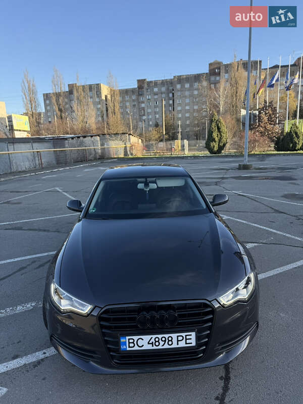 Седан Audi A6 2011 в Ивано-Франковске