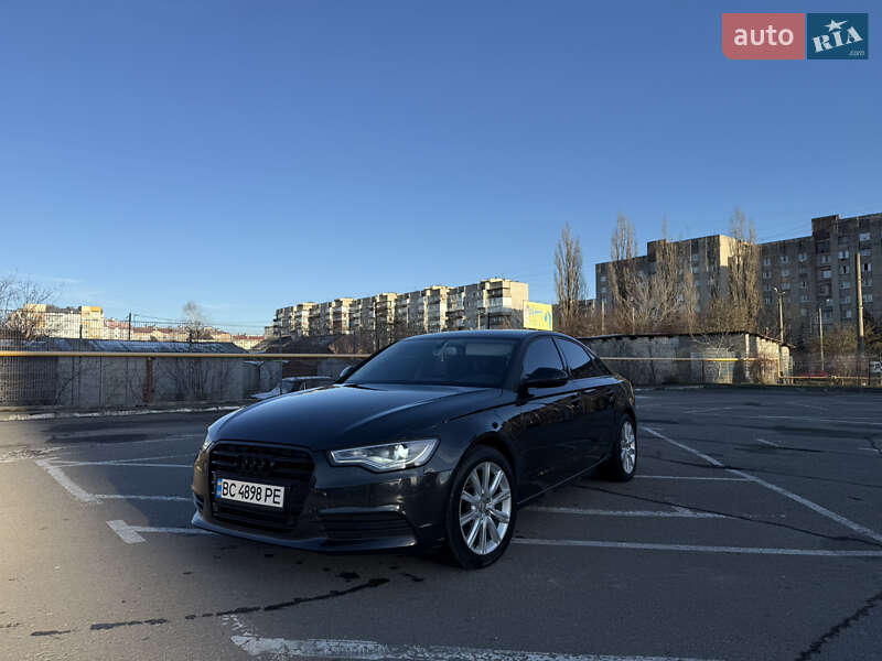 Седан Audi A6 2011 в Ивано-Франковске