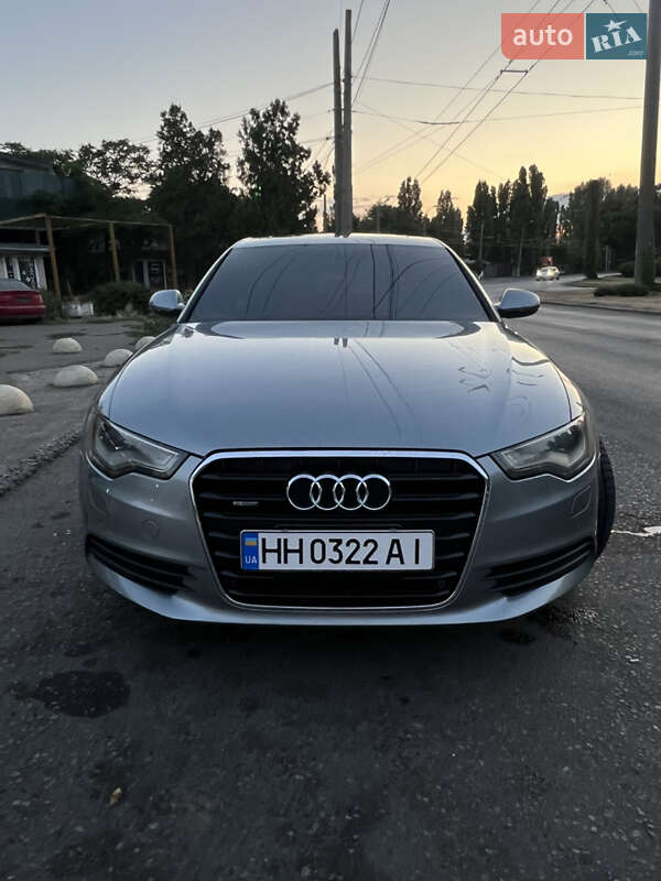 Седан Audi A6 2012 в Одессе
