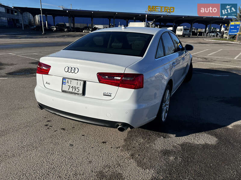 Седан Audi A6 2012 в Ивано-Франковске