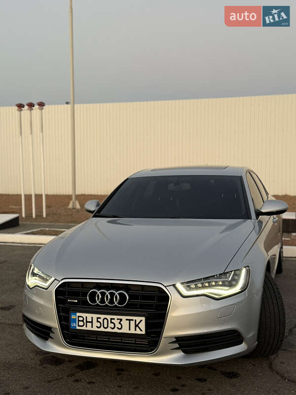 Седан Audi A6 2013 в Николаеве