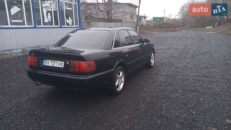 Седан Audi A6 1995 в Горохові