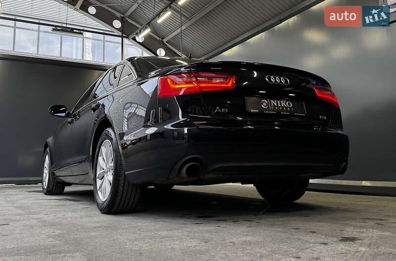 Седан Audi A6 2012 в Киеве