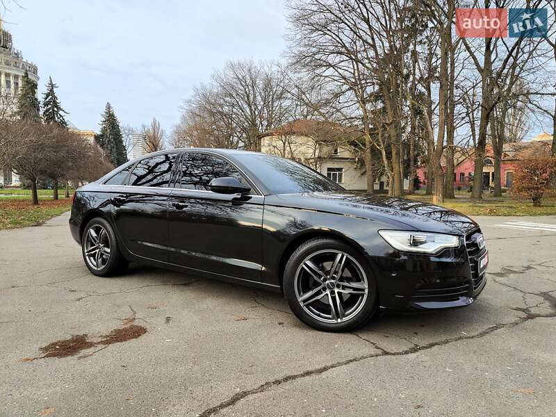 Седан Audi A6 2014 в Києві