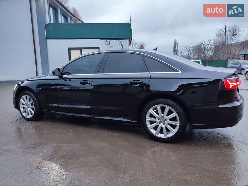 Седан Audi A6 2015 в Теофиполе