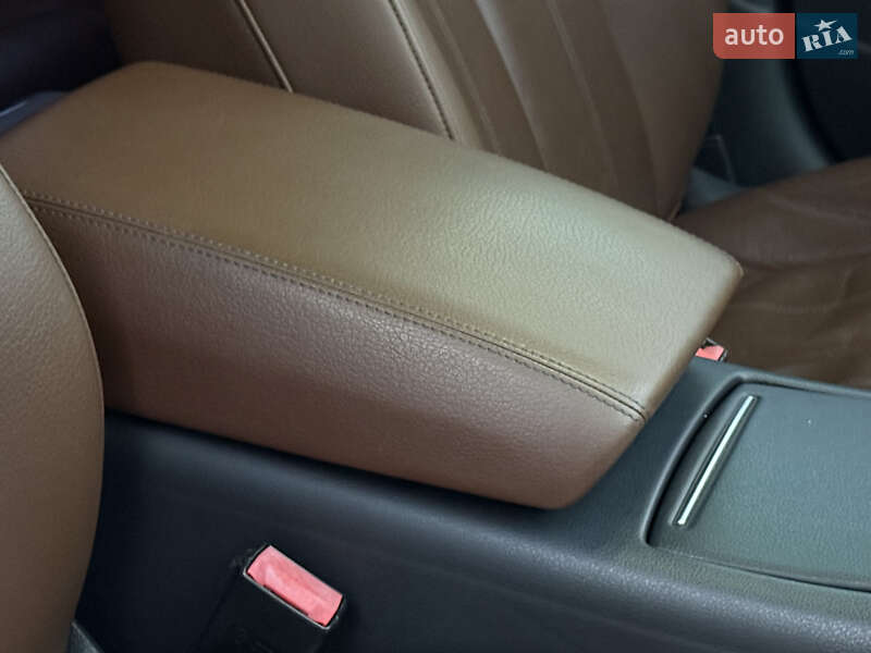 Седан Audi A6 2013 в Рівному